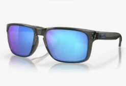 Occhiali Da Sole Oakley Holbrook XL Montatura: Grey Smoke Lenti: Prizm Sapphire Polarized
